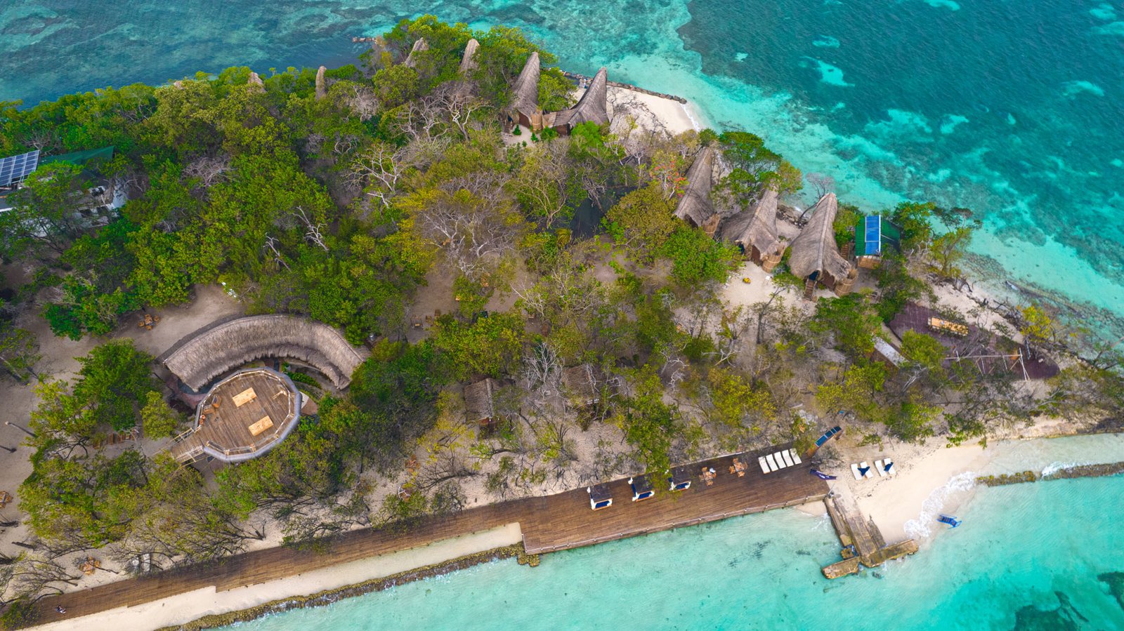 family-tours-cartagena-Isla-corona-1